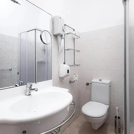 Hotel Eurovil 3*