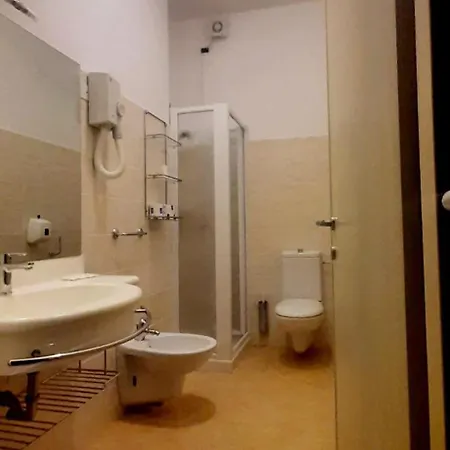 Mc Hotel 3*