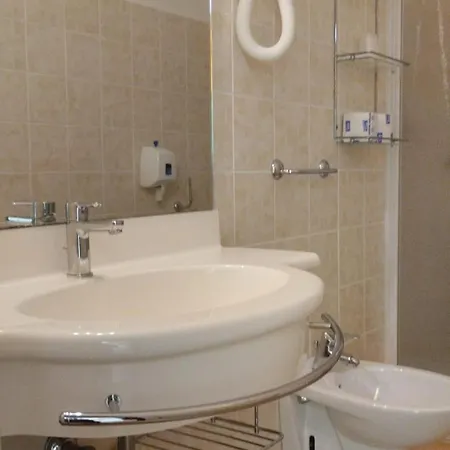 Mc Ξενοδοχείο Predore